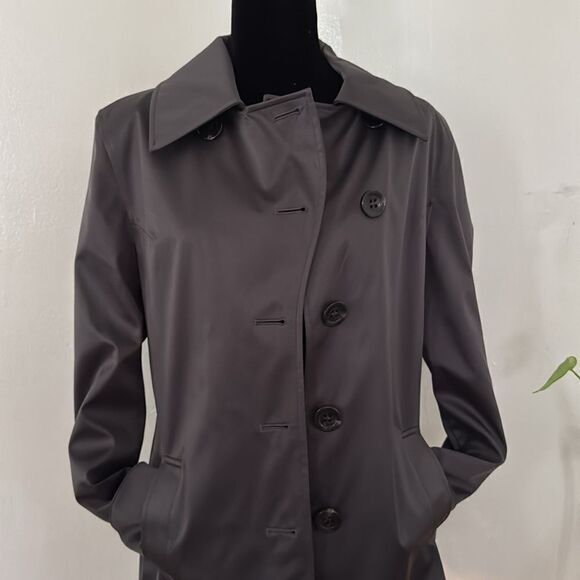 Weatherproof jacket EUC - Picture 5 of 10